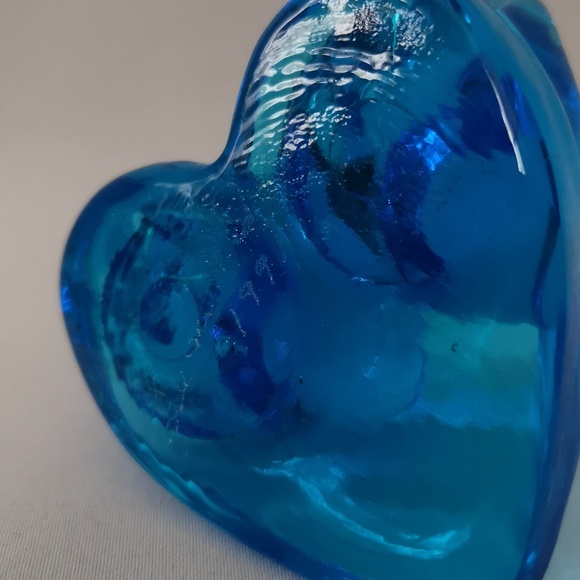 Vintage Blue Birds of Happiness Glass Figure Two Birds w Heart, Signed Leo Ward - Picture 6 of 6